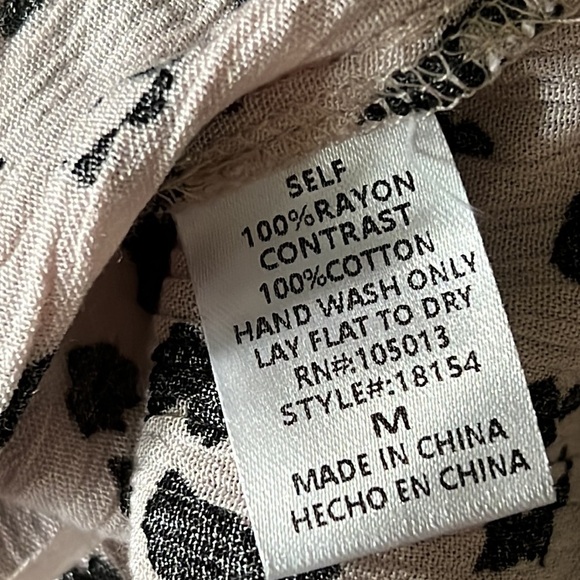 Savanna Jane Cassandra Embroidered Top Medium - Picture 7 of 8